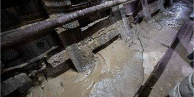 В КГГА признали, что вода и песок в тоннеле метро между Лыбедской и Демиевской появились в конце ноября