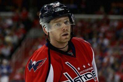 Кузнецов признан третьей звездой дня в НХЛ