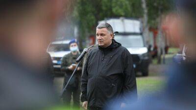 У экс-главы МВД Украины прошёл обыск по делу о крушении вертолёта