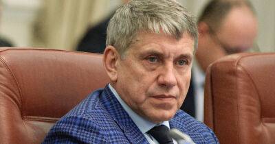 Экс-министру Насалику сообщили о подозрении в подписании убыточных соглашений, — СМИ
