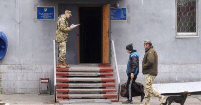 Роман Горбач - Ограниченно пригодных к службе украинцев могут мобилизовать, — ВСУ - focus.ua - Украина