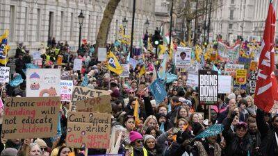 В Великобритании крупнейшая забастовка за десятилетие