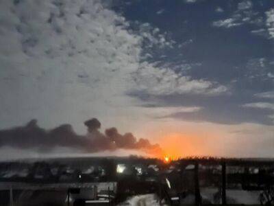 В Хмельницкой области в результате атаки дронами произошел пожар на объекте критической инфраструктуры – ОВА