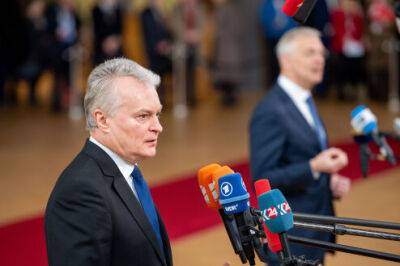 На саммите ЕС президент Литвы акцентировал, что место Украины - в Евросоюзе