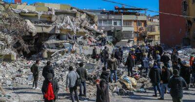 Чудовищная стихия: число погибших от землетрясения в Турции превысило 20 тысяч (фото)