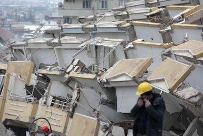 В Турции число жертв землетрясения достигло 20 937