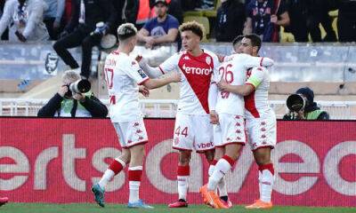 Лига 1. Гол Головина помог «Монако» победить «ПСЖ» (3:1)