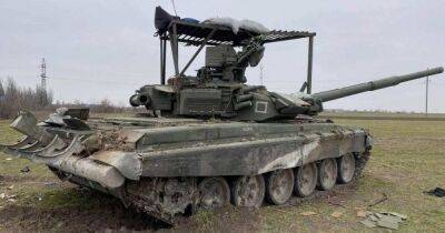 В ожидании Leopard-2 российские танкисты кустарно повышают защиту своих танков. Но не поможет