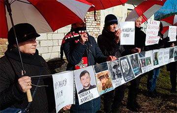 В Белостоке почтили память погибших в Украине белорусских воинов