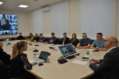 Руководитель филиала «Россети Центр» - «Тверьэнерго» Максим Шитиков провел встречу с молодыми специалистами предприятия