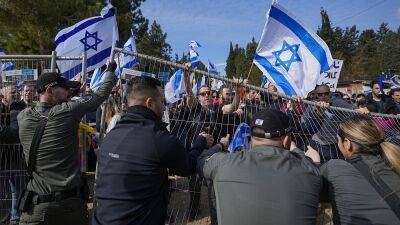 Протесты в Израиле: правительство на шаг ближе к принятию судебной реформы