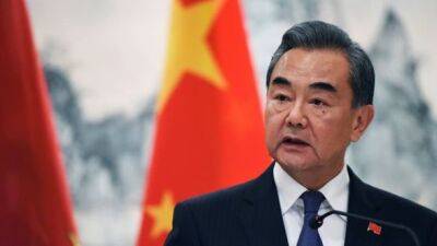 Главный дипломат Китая посетит россию накануне годовщины войны в Украине