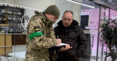 Кто имеет право вручать повестки в Украине: ответ КГВА