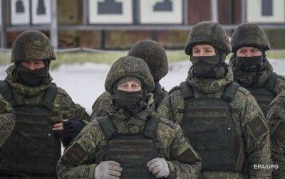 Солдатам РФ обещают надбавки за наступление в Украине