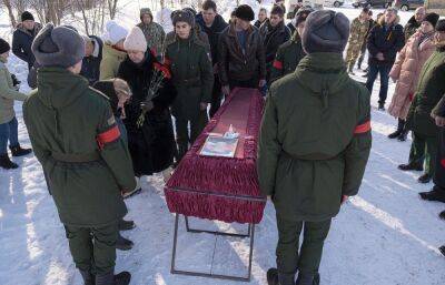 В Кимрах простились с земляком, погибшим в ДНР в боях под Артемовском