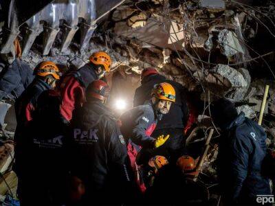 После землетрясения в Турции спасатели достали живыми из-под завалов более 8.тыс человек – Эрдоган