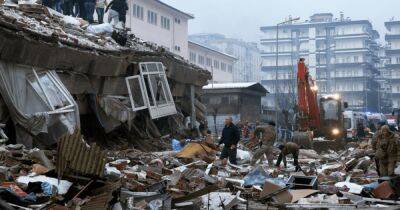 Землетрясение в Турции: под завалами погибли 5 украинцев, — МИД