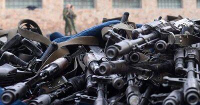 Оружие йеменских боевиков, перехваченное армией США, могут отправить в Украину, - СМИ