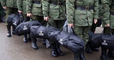 "Дурят голову": военкомы в РФ хотят отправить студентов в армию еще до конца учебы, — СМИ