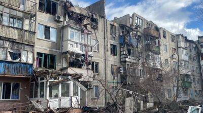 Удар по многоэтажке в Покровске: под завалами нашли погибшего