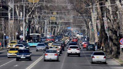 Владельцев авто в Таджикистане ждет повышение транспортного налога