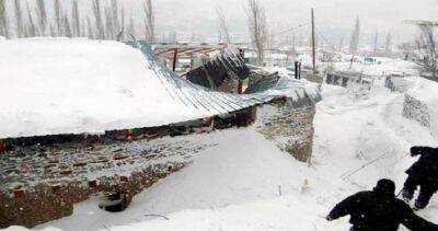 Число жертв лавин на юго-востоке Таджикистана выросло до 15 человек