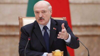 Александр Лукашенко - Президент Белоруссии Лукашенко поздравил литовцев с Днем восстановления государства - obzor.lt - Белоруссия - Литва
