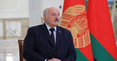 "Готовы серьезно поговорить": Лукашенко пригласил Байдена в Минск (видео)
