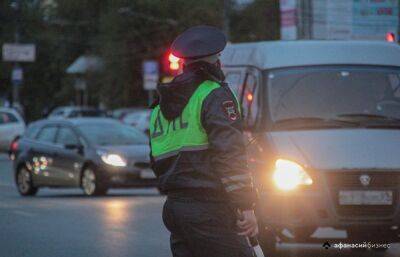 В Лихославле суд ограничил свободу водителя, севшего за руль с поддельными правами