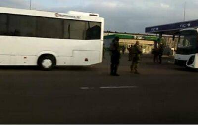 В Мелитополе зафиксировали 43 автобуса с "вагнеровцами" - мэр