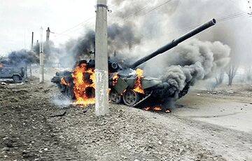 ВСУ сожгли «боевой клин» из российских БМП на Сватовском направлении