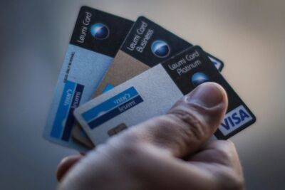 Компании кредитных карт увеличат возвраты своим клиентам