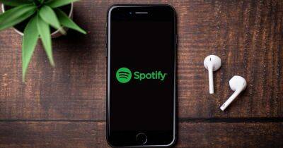 "Исключить из каталога": Ермак попросил Spotify присоединиться к санкциям против РФ