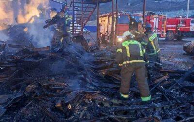 При пожаре под Севастополем погибли строители