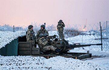 Украинские бойцы уничтожили пулеметный расчет и обратили россиян в бегство под Бахмутом