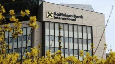 Raiffeisen Bank заплатил в российский бюджет в пять раз больше налогов, чем за год до вторжения