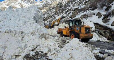 В Таджикистане сошли 200 снежных лавин, 7 оползней и 6 камнепадов - dialog.tj - Душанбе - Таджикистан - район Рушанский