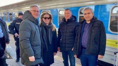 Зеэв Элькин и Юлий Эдельштейн прибыли в Киев