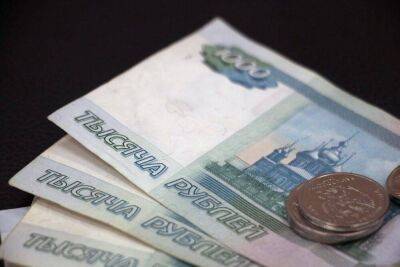 Нижегородцы потратят на подарки к 23 февраля около 3 тысяч рублей