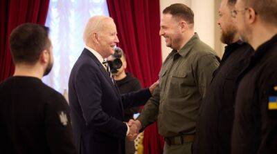«Решаются многие вопросы»: Ермак назвал визит Байдена в Украину стратегическим