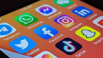 Синяя галочка в Facebook и Instagram: Meta запускает платную подписку для подтверждения аккаунтов