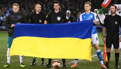 Команды АПЛ в следующем туре выйдут с сине-желтыми повязками в поддержку Украины