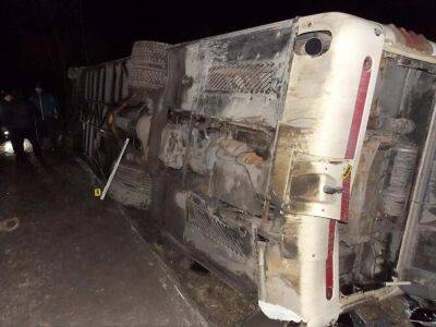 В Тернопольской области перевернулся автобус, погибли три человека – полиция