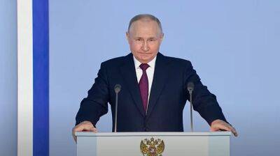 Путин пожаловался, что Запад хочет заставить россиян страдать