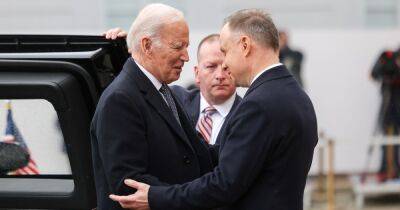 Байден в Польше встретился с Дудой: там ожидается его речь с "сигналом Путину" (видео)