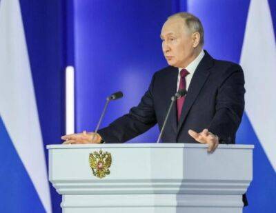 РФ проводит половину международных расчетов в рублях и «валютах дружественных стран» — Путин