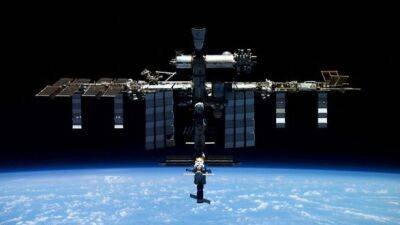 Астронавты, которые застряли на МКС, вернутся на Землю в сентябре
