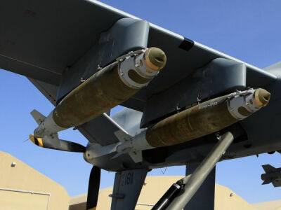 Военная помощь от США будет включать бомбы дальнего действия с радиусом до 70 километров - Bloomberg
