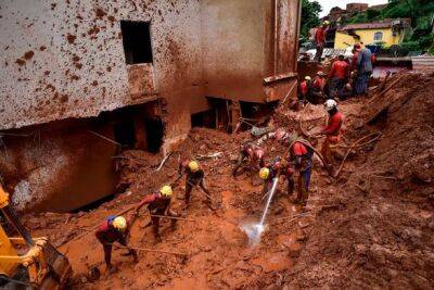 Количество погибших в результате наводнения и оползней в Бразилии возросло до 48 человек