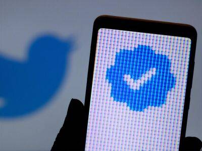 Российские пропагандисты покупают синие галки в Twitter и распространяют дезинформацию – исследование